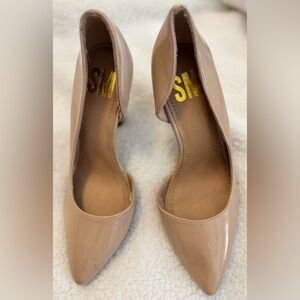 SM Women's Tan Pumps Size 7
